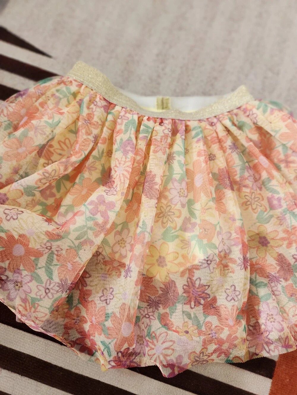 Little Lass included items